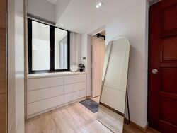 Simsville (D14), Condominium #585020441